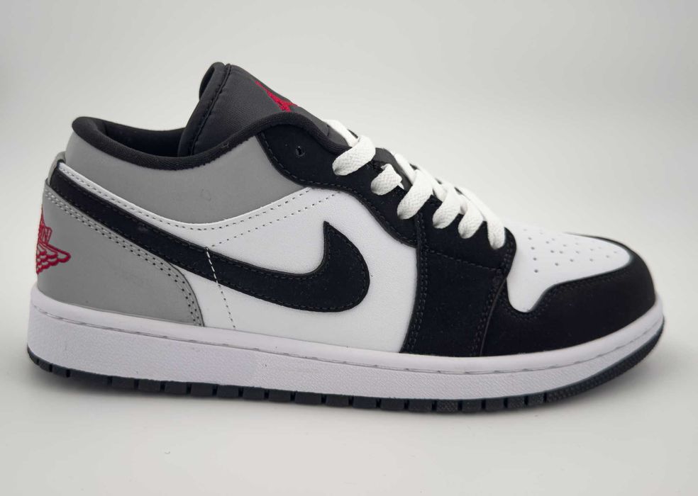 Nike Air Jordan 1 Retro Low OG Black and White Розмір 42