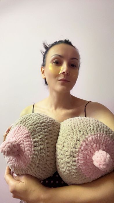 Подушка Груди грудь подарунок