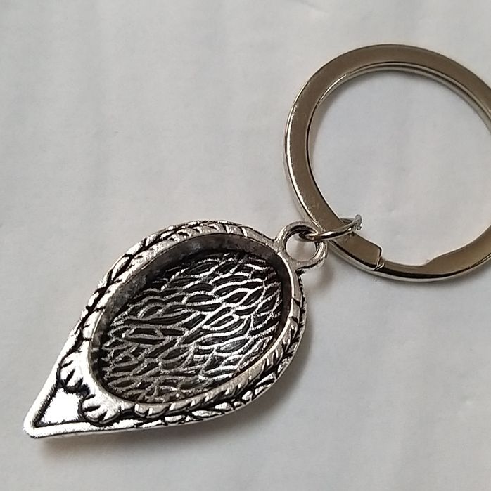 Bijuteria Ouriço Cacheiro.