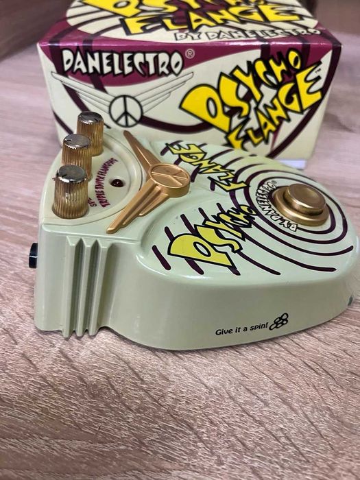 Педаль ефектів DANELECTRO psycho flanger DF 1