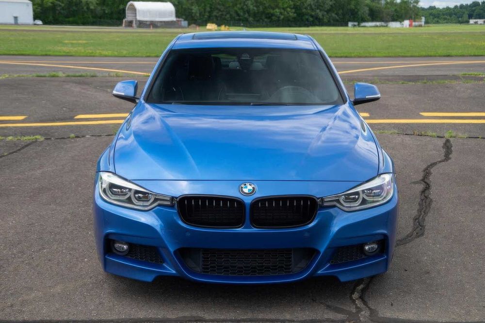 BMW 328d      2016