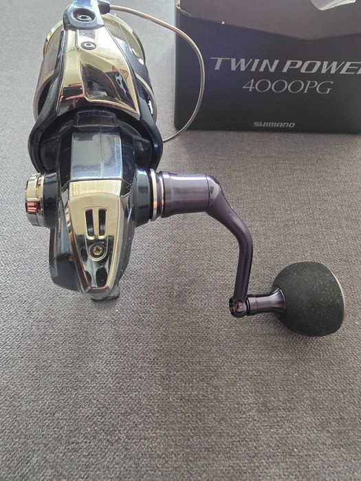 Kołowrotek Shimano Twin Power XD 4000PG