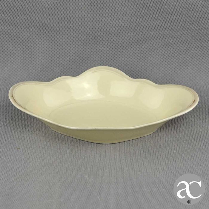 Azeitoneira em Porcelana Vista Alegre com fio dourado