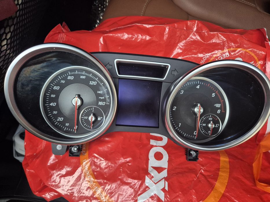 Приборная панель GLS  (166) 2013-2019г.