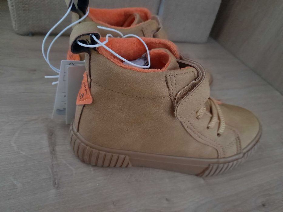 Buty trampki trzewki reserved r 26