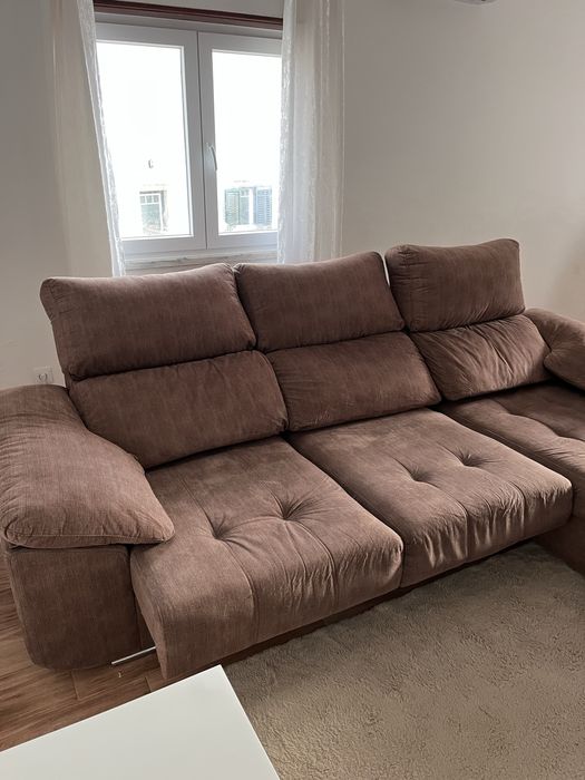 Sofa.