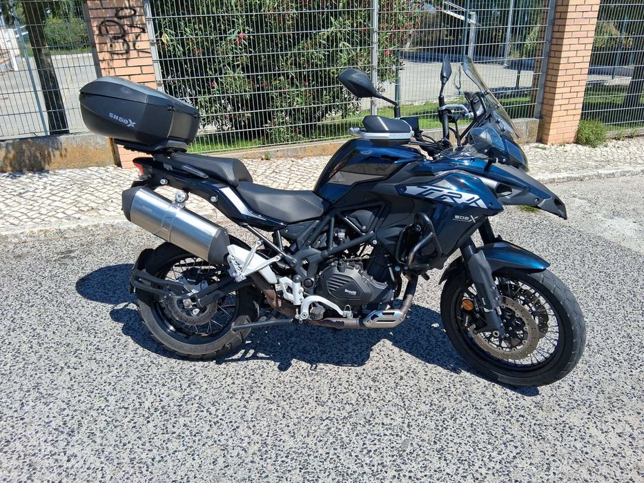 Benelli trk 502x