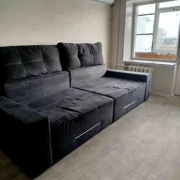 Здається 2х кімнатна квартира в центрі