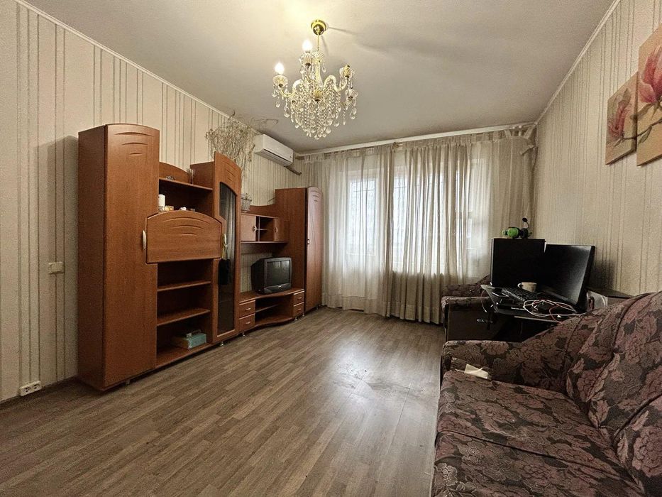Продам 2-кімнатну квартиру, Оболонь, вул. Прирічна DT