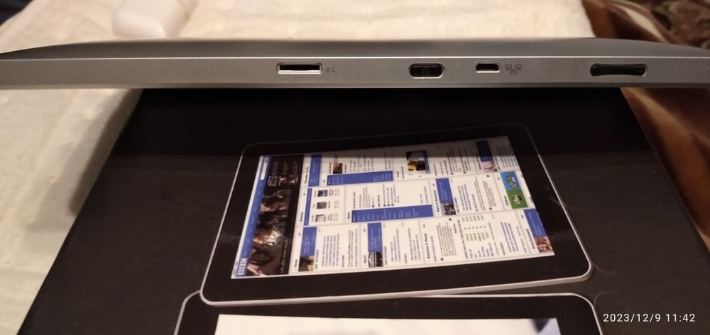 Планшет Zenithink ePad ZT-180