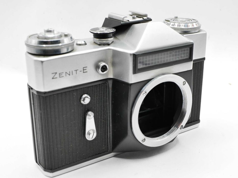 Lustrzanka analogowa Zenit E