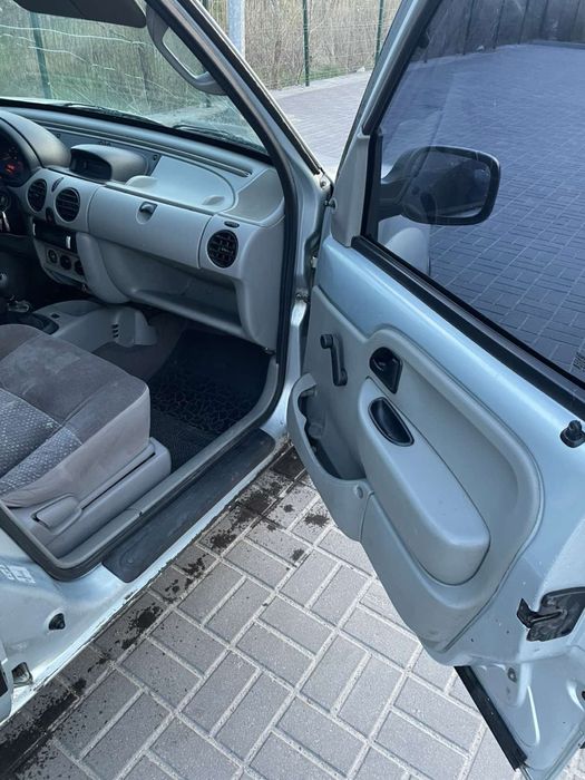 Продам renault kengo