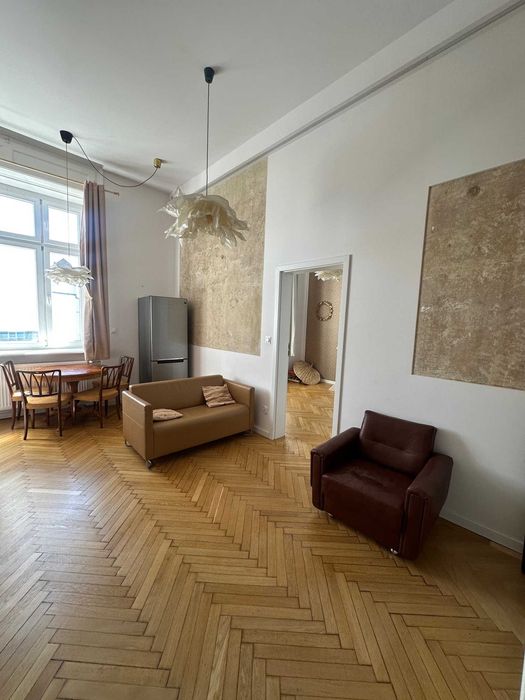 Mieszkanie 2 pokoje centrum bez prowizji - Więcej