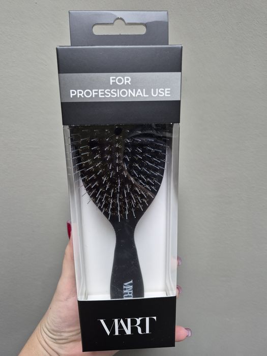 Розпродаж 3=4. Продам щітку Viart