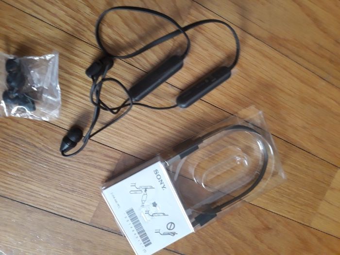 SONY - Auscultadores stereo sem fios (novos)