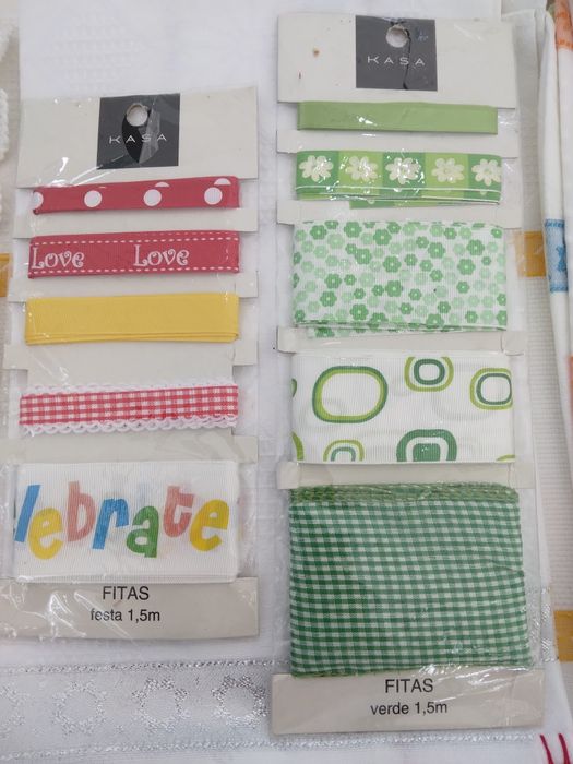 Linhas para tricotar ou para croché, bordar, fitas