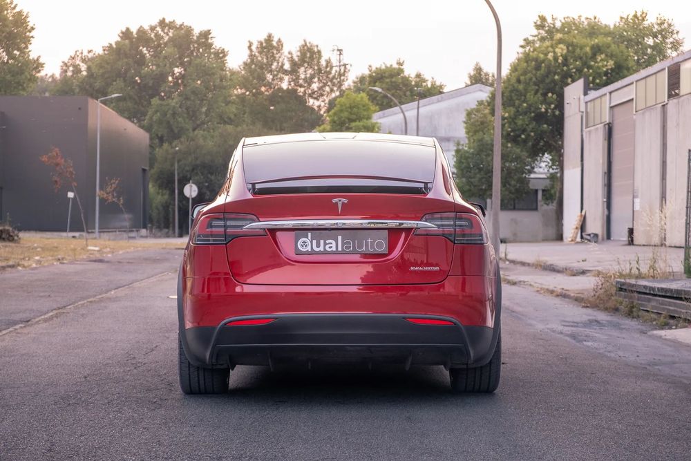 Tesla Model X Ludicrous Performance64170351268226125