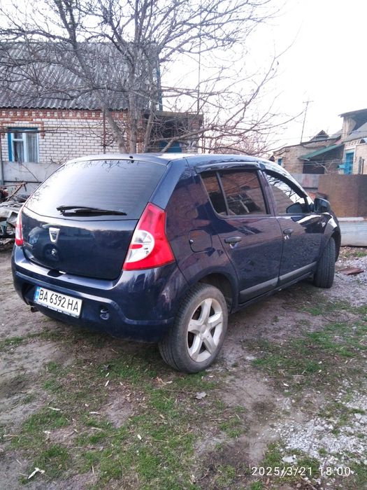 Авто DACIA Sandero 1,2