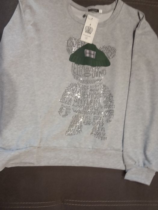 Женский спортивный костюм