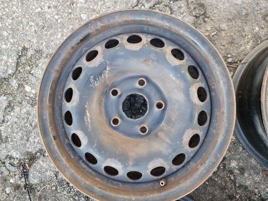 Felgi 15" 6jx15 ET 47 Volkswagen Audi Skoda Seat