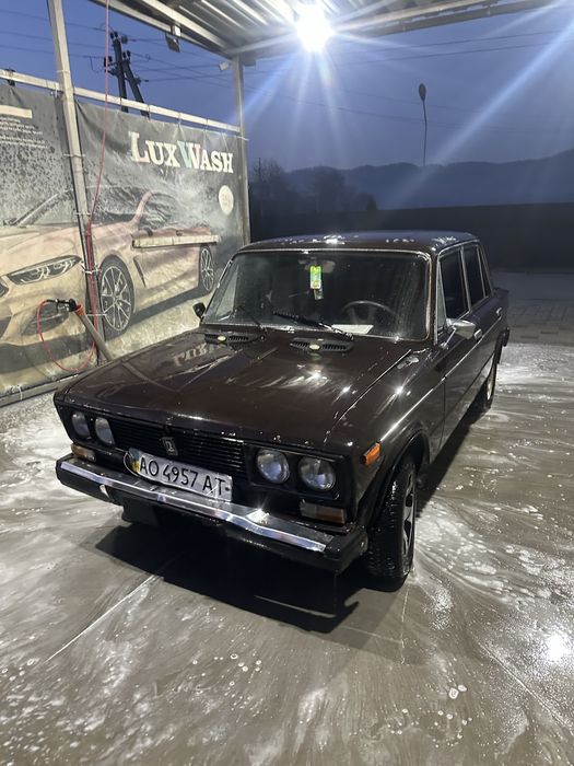 Ваз 2106 на повному ходу