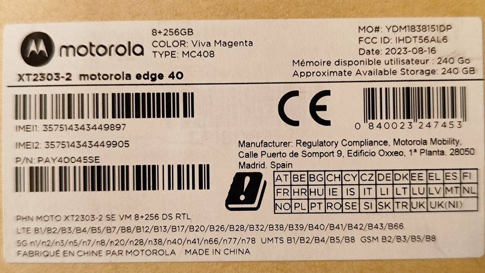 Smartfon Motorola Edge 40 8 GB / 256 GB 5G Czerwony Viva Magenta Gw