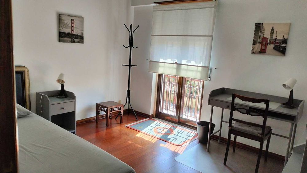 Quarto individual em moradia- Lisboa a estudante universitário