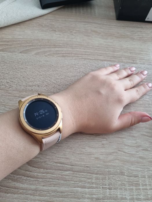 Смарт годинник Samsung Watch 42 mm