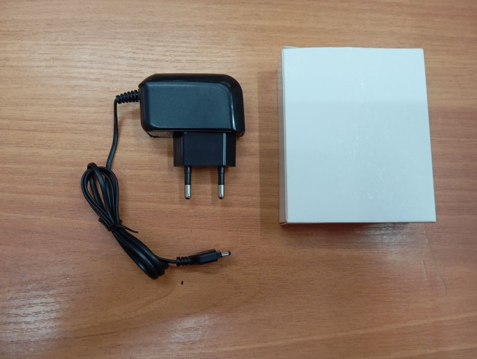 Зарядка к Самсунг D880