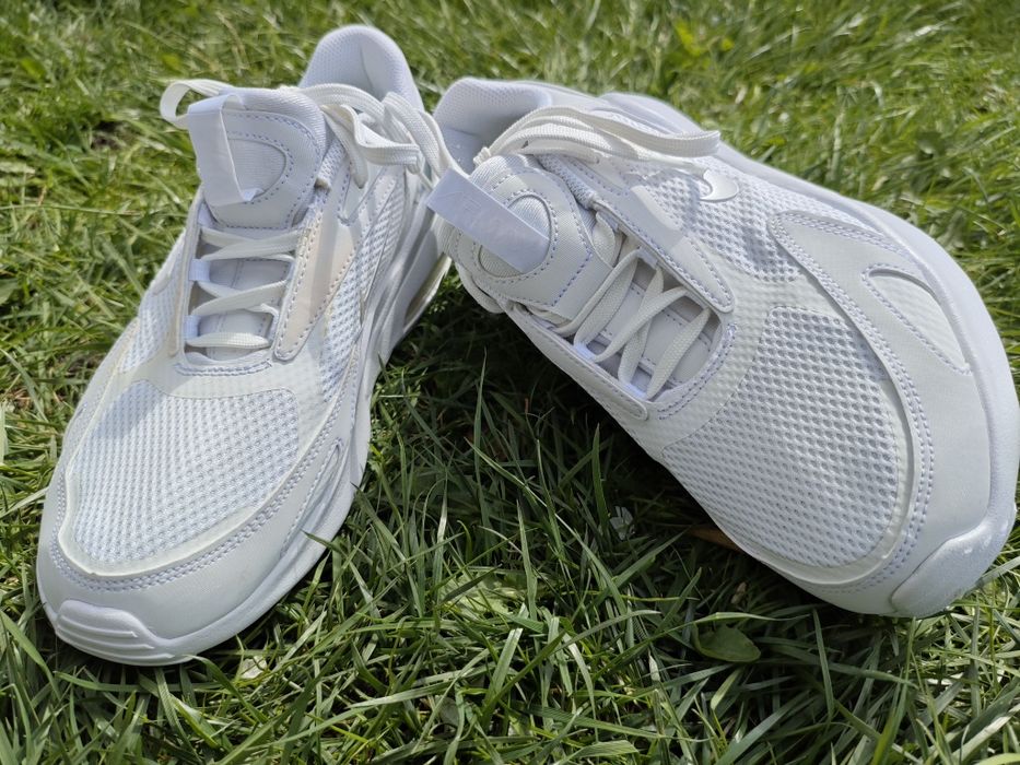 Кросівки Nike Air Max Bolt