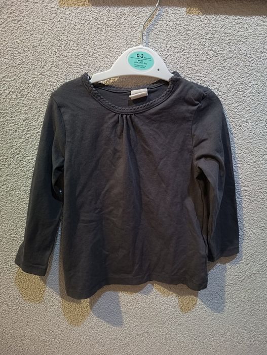 Bluzka na długi rękaw dla dziewczynki. Rozmiar 86 
H&M
Zapraszam 
#blu