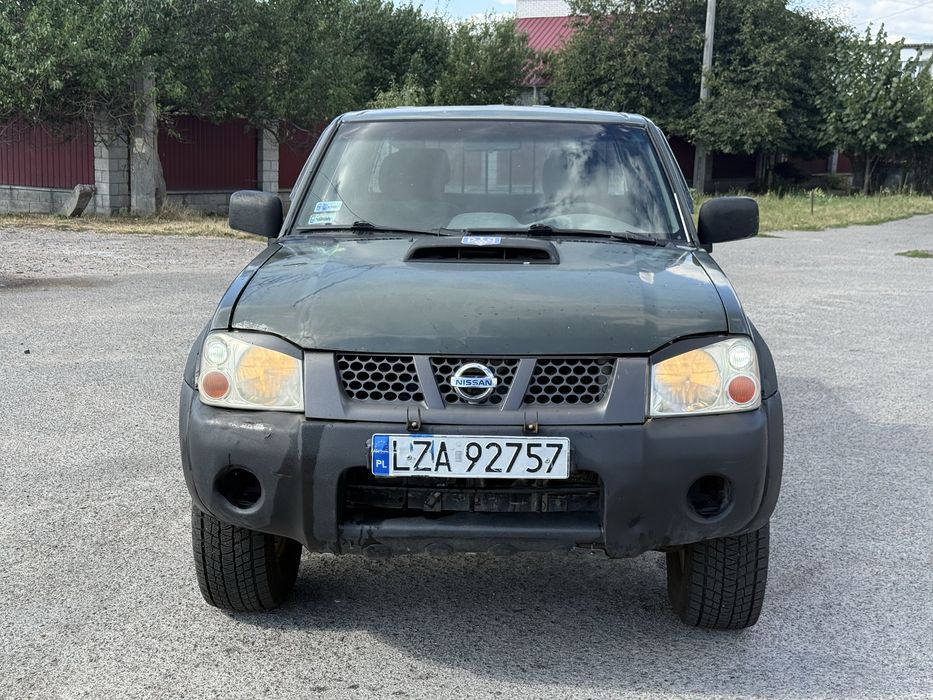 Продам Nissan NP300 4x4