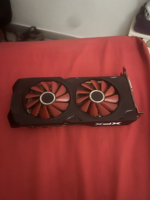 Rtx 570 8gb em bom estado