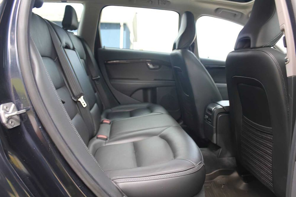 Volvo XC70 T5 Premier      2016