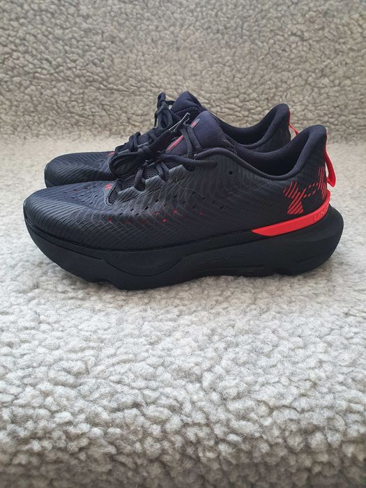 Buty do biegania Under Armour Infinite Pro HOVR+