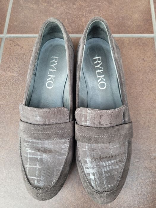 Buty Ryłko r.37,5 - 24,5 cm.jak nowe