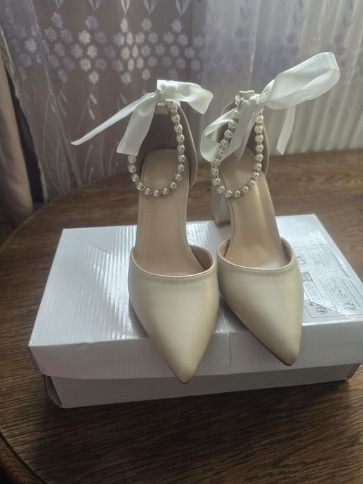 Buty. wieczorowe