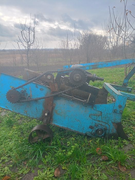 Продам копалку..