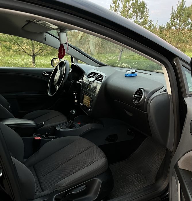 SEAT Leon 2008 року, 2.0 дизель, автомат.