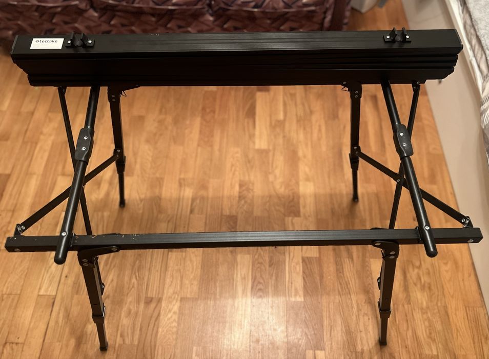 Mesa dobravel portatil