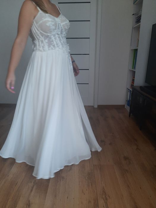 Suknia ślubna rozmiar 44/46
