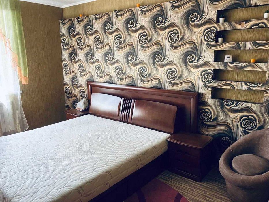 Продається добротний будинок в Богодухові,