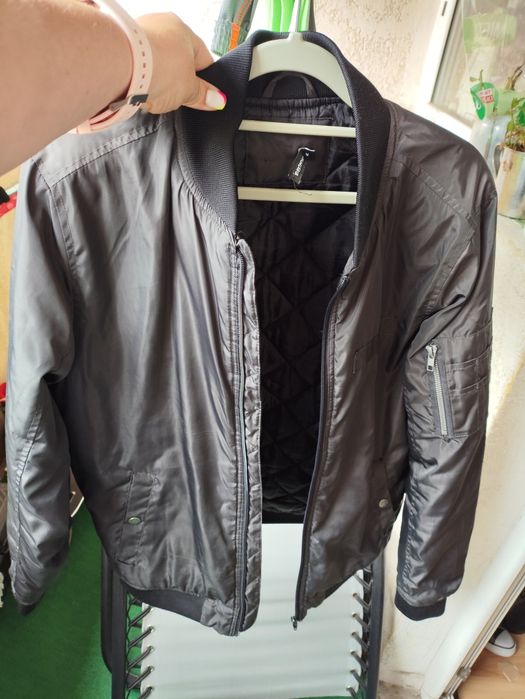 Kurtka bomberka M