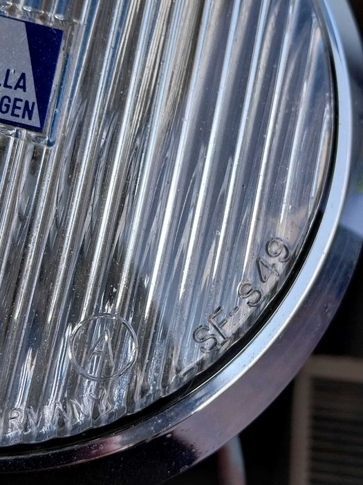 Halogen lampa Hella S49 K8268