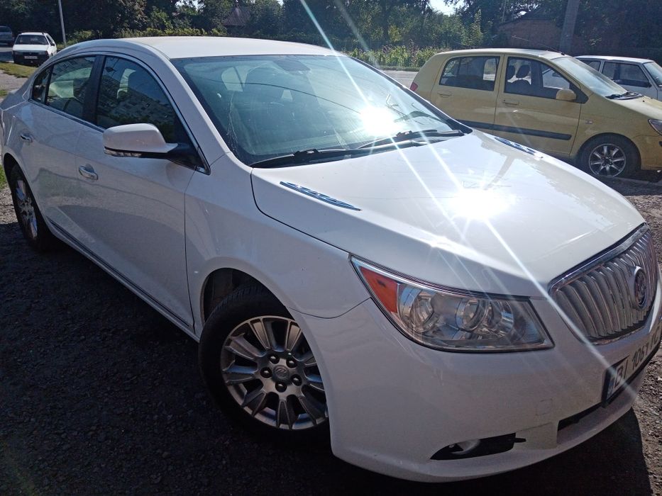 auto BUICK LAcrosse