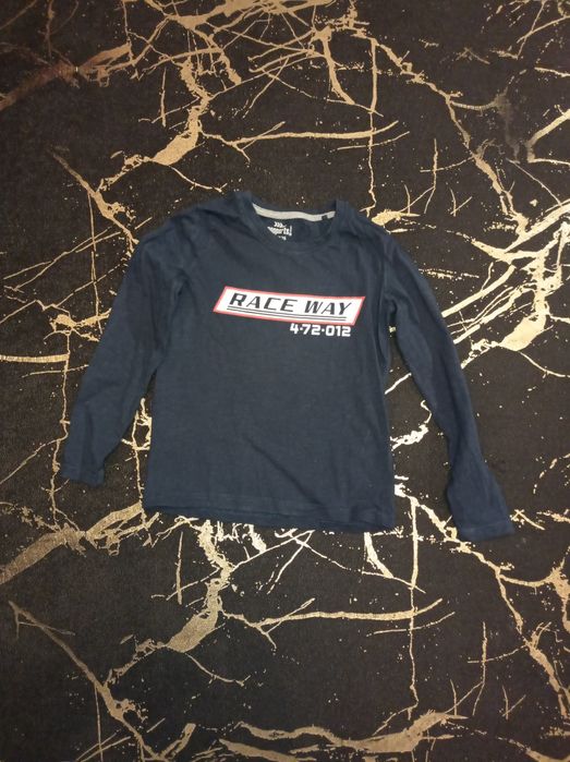 Granatowa bluzka chłopięca z długim rękawem, rozm. 122/128 cm,