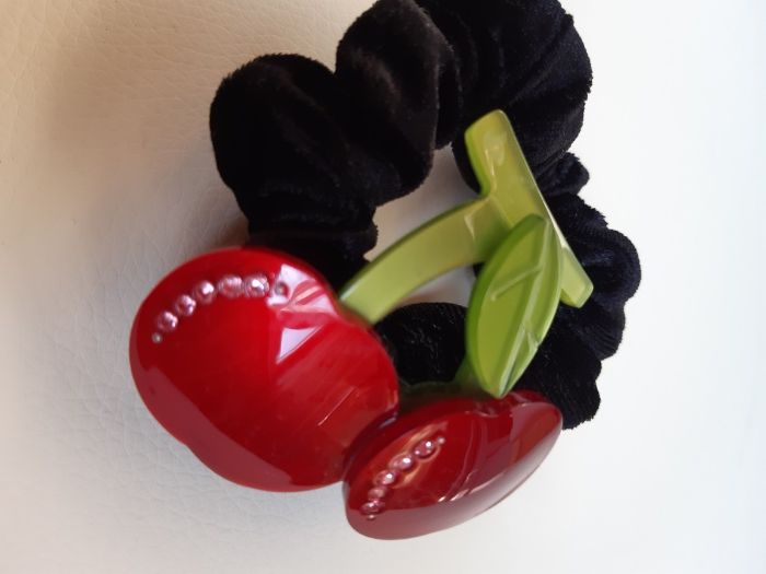 Заколка для волос