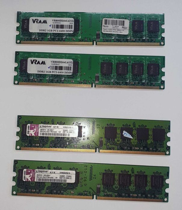 память DDR2 1GB 4 шт