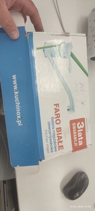 Nowa bateria biała elegancka