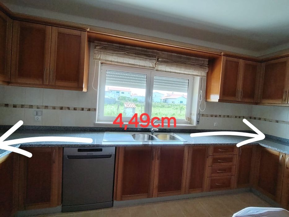 Vendo Cozinha  com mesa e cadeiras